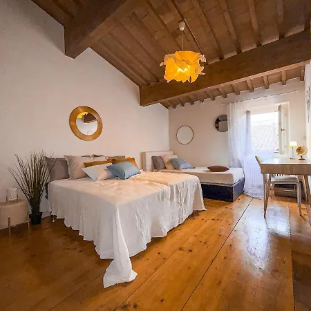 At Piazza Erbe Skyline View Free Parking * Verona